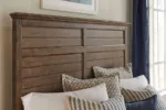 Farmhouse Chic Style Bed headboard